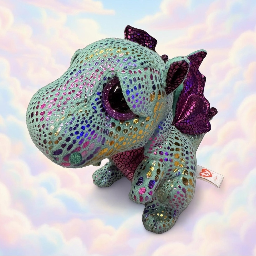 Toys r us vintage dragon stuffie 6in tall